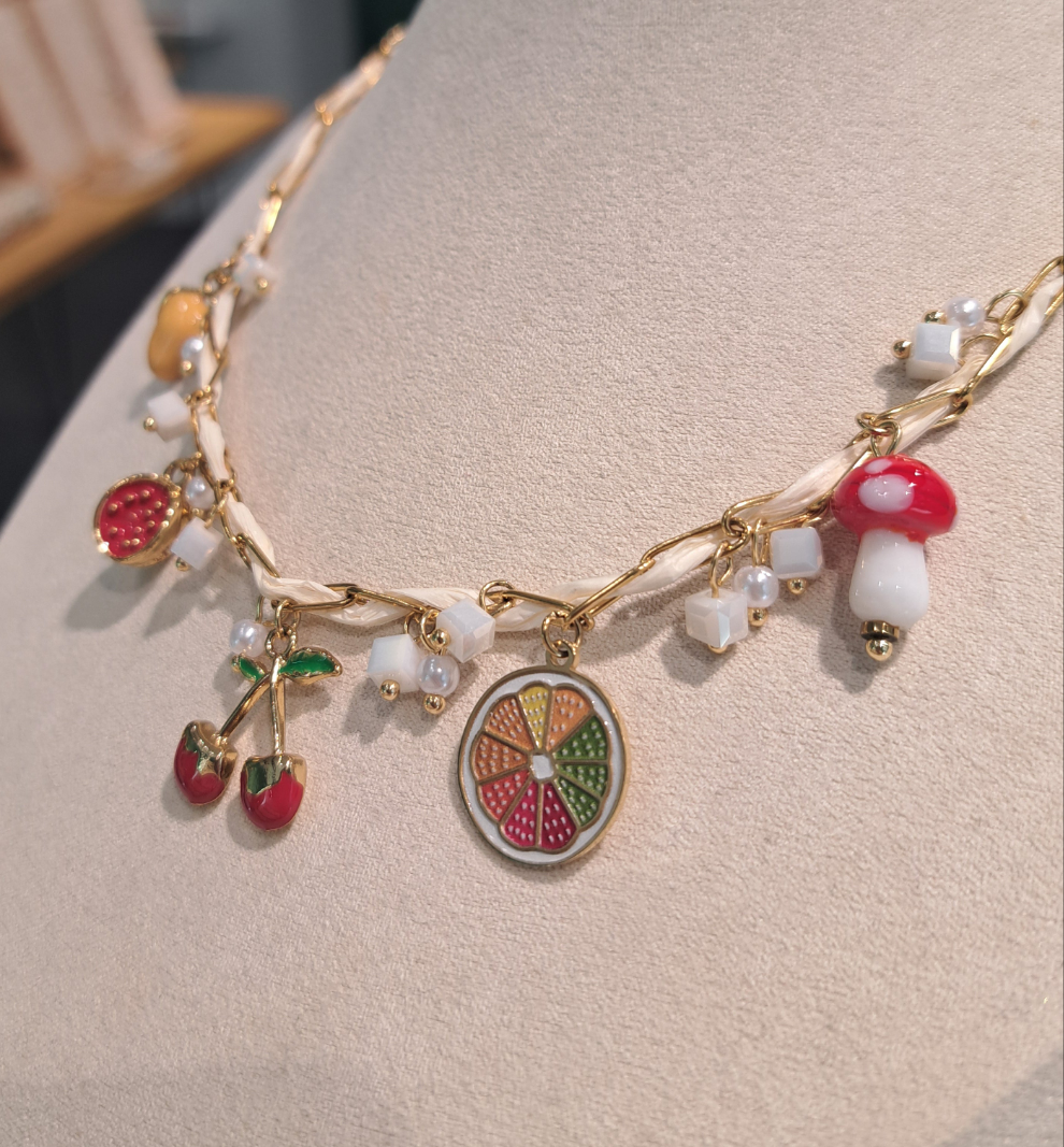 Collier fruitĂ© đ