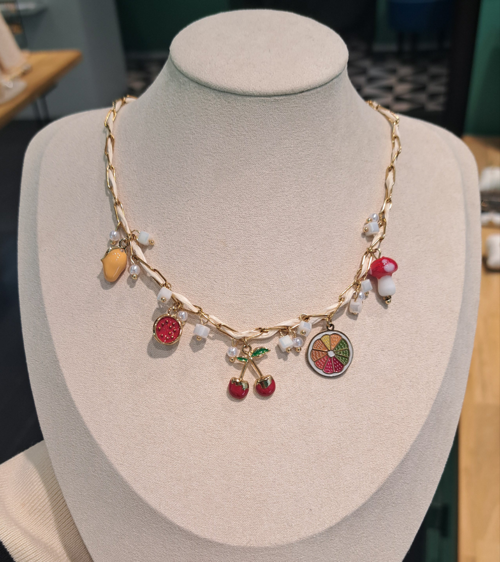 Collier fruitĂ© đ