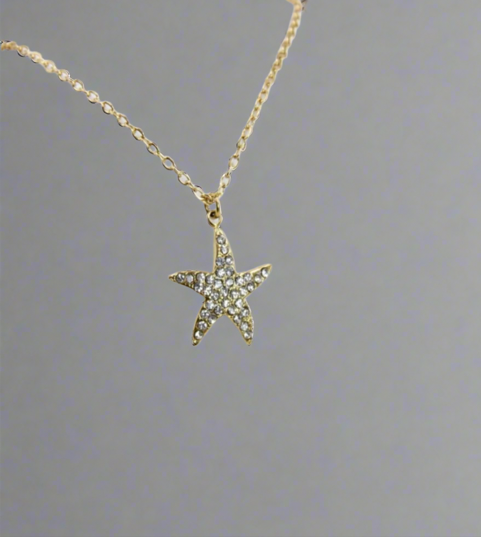 Collier étoile de mer étincelants