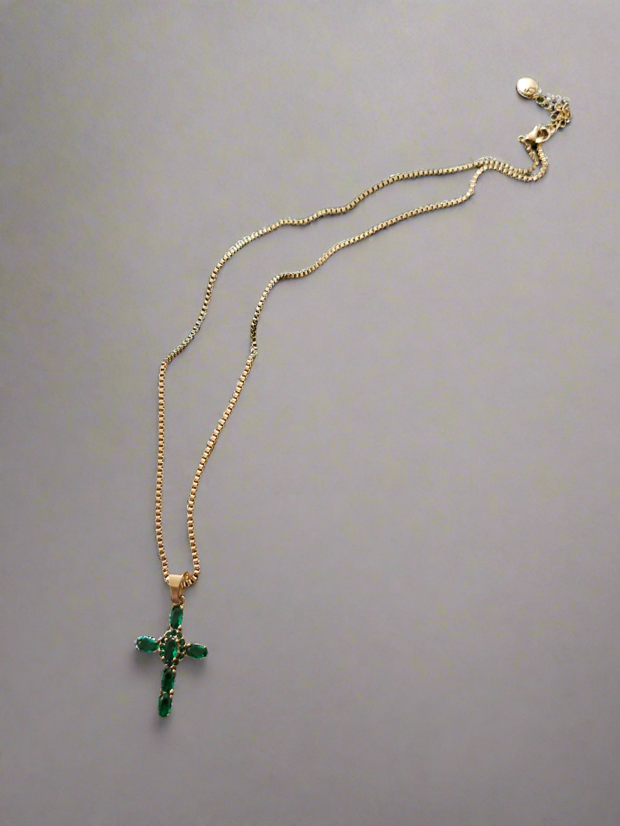 Collier croix vert