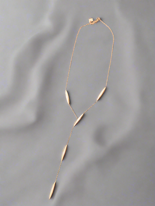 Collier géométrique asymétrique